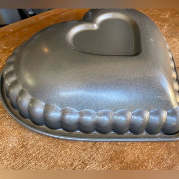 Heart shaped cake pan Sweet Creations - Picture 2 of 5